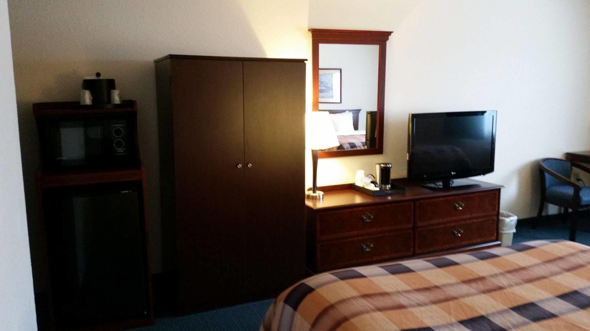 Best Western Stanton Inn Chilton Екстериор снимка